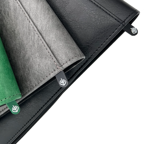 Premium Toploader Binder 216 Cards - Zwart